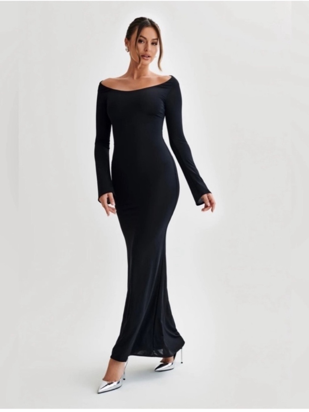 NWT MESHKI Millicent Slinky Long Sleeve Ruched Back Maxi Dress Black Witchy S